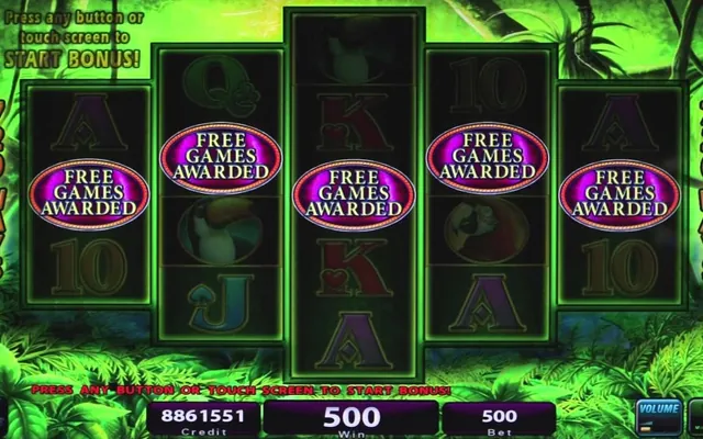 Prowling Panther slot by IGT